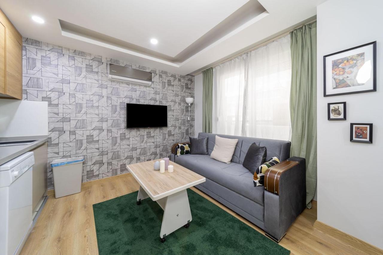 Modern And Cozy Apartment With Central Location And Balcony In Muratpasa, Antalya Exterior photo